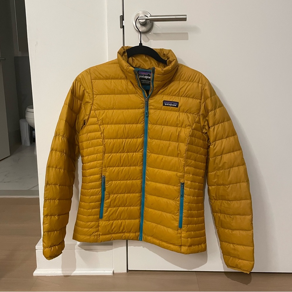 Women’s S Patagonia Down Sweater Jacket